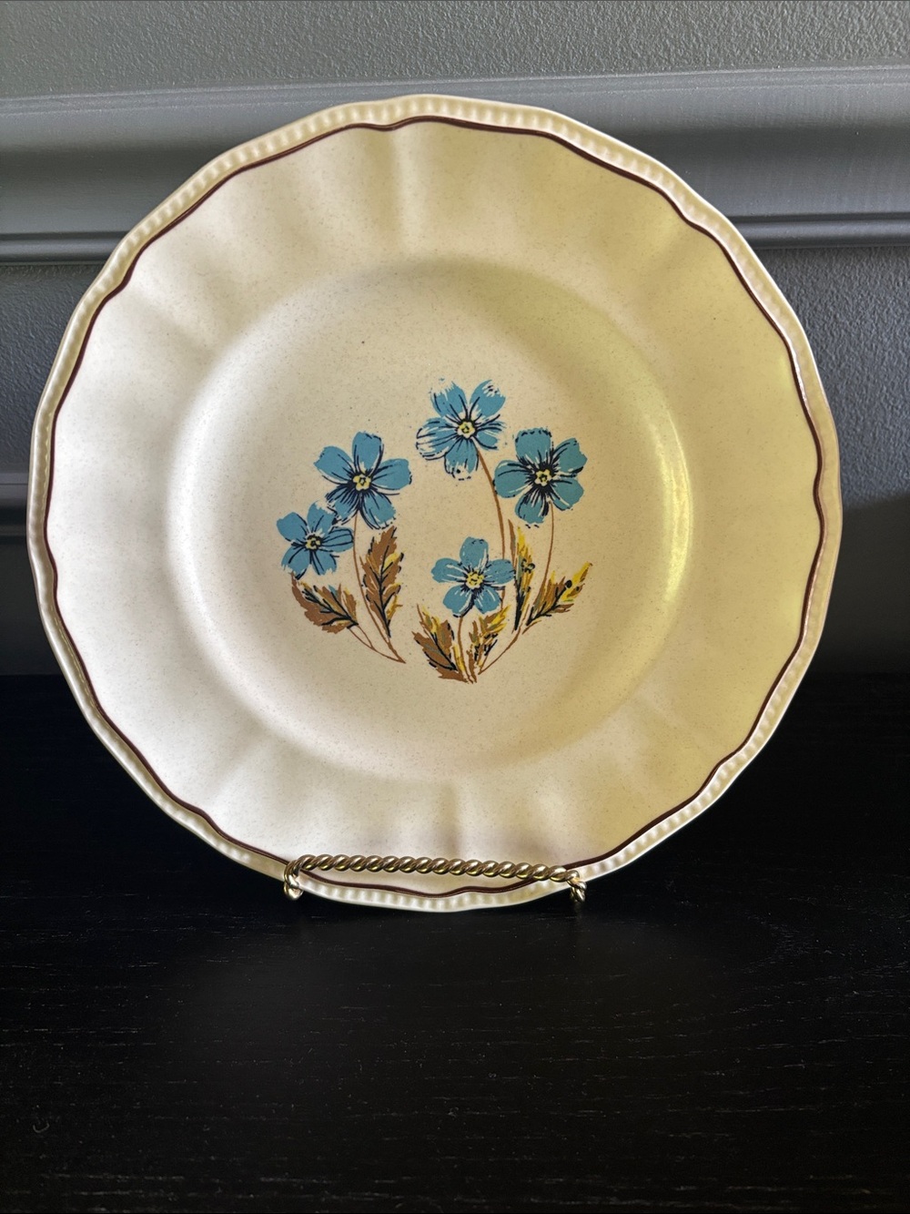 Kensington Staffordshire Ironstone Handcrafted England Set of 4 Plates